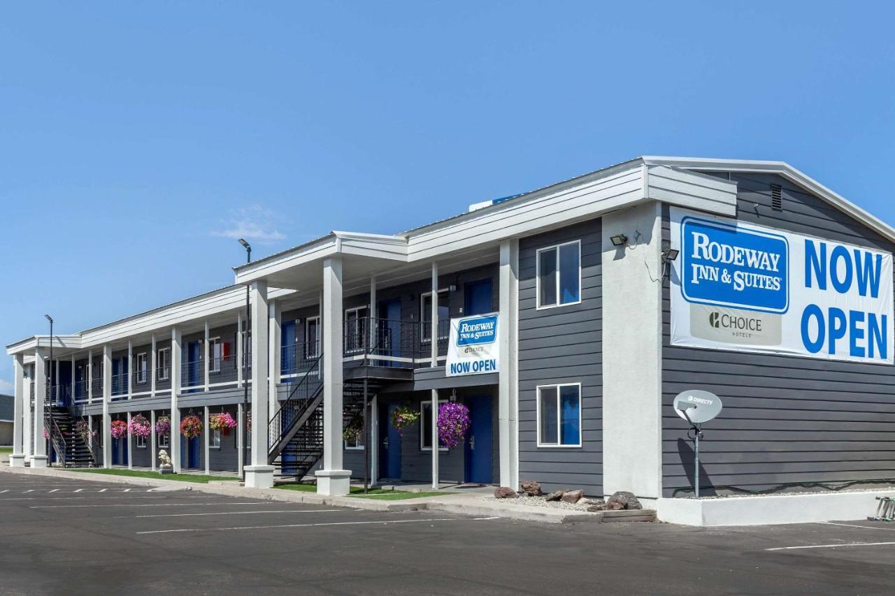 Rodeway Inn & Suites Ontario Exterior photo